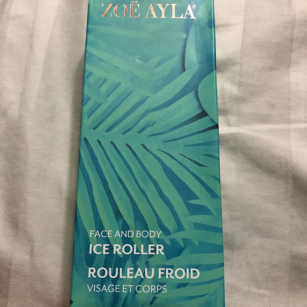 Zoe Ayla Ice Roller